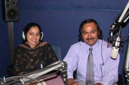 Dr. Mohan answers listener’s questions on HUM FM radio
